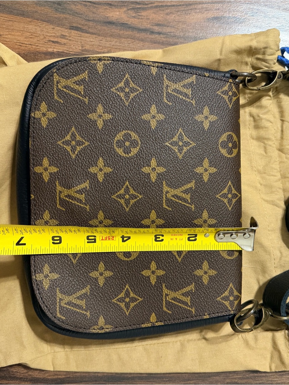 New Vintage Boho Louis Vuitton Monogram Odyssey Crossbody Bag in Black - Picture 5 of 6